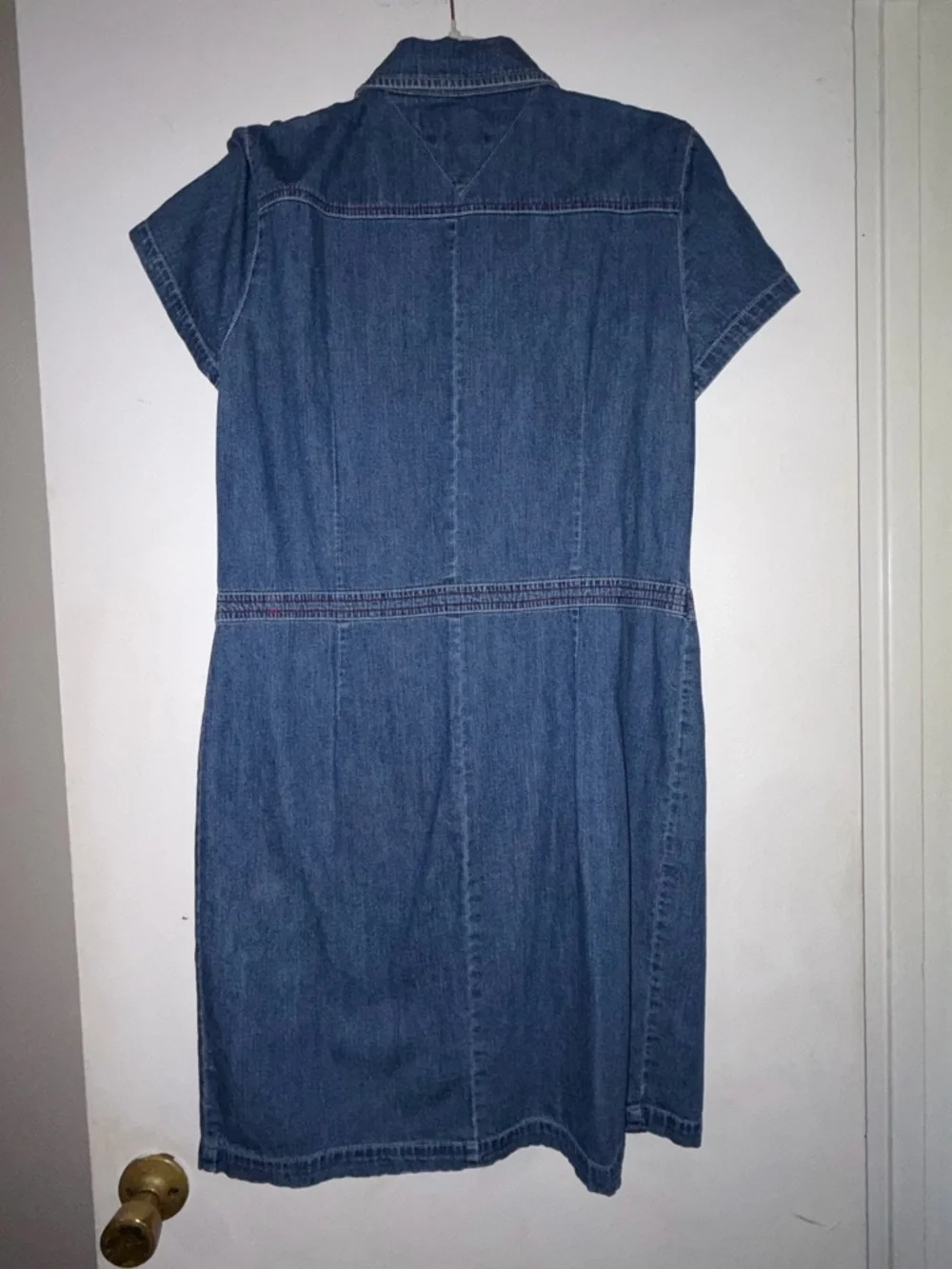 Vintage Tommy Hilfiger Blue Denim Button-Up Shirt Dress - Picture 5 of 9